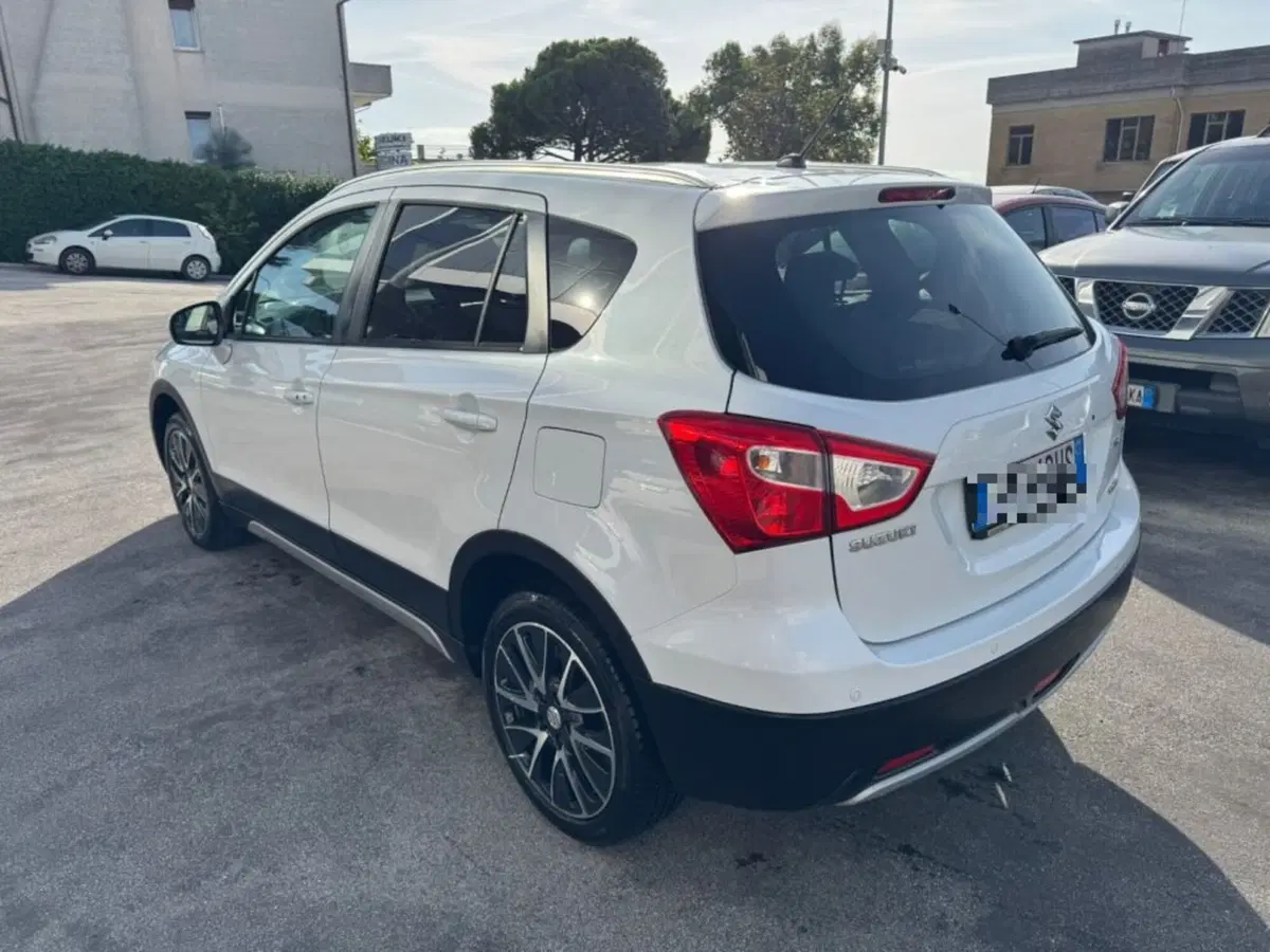 Suzuki S-Cross usata a Macerata (5)