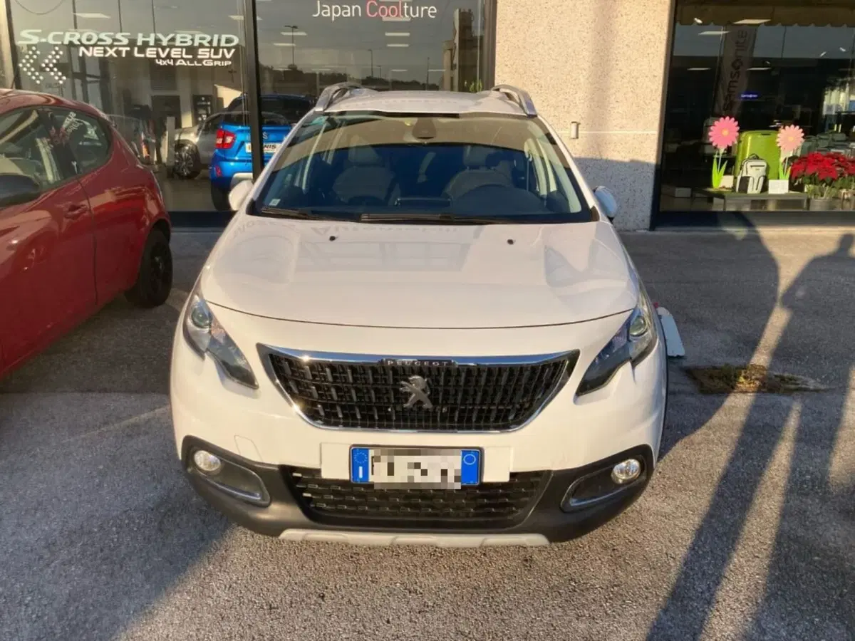 Peugeot 2008 usata a Macerata (2)