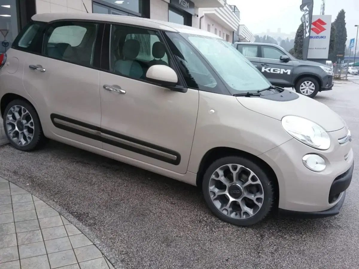 Fiat 500L usata a Macerata (2)
