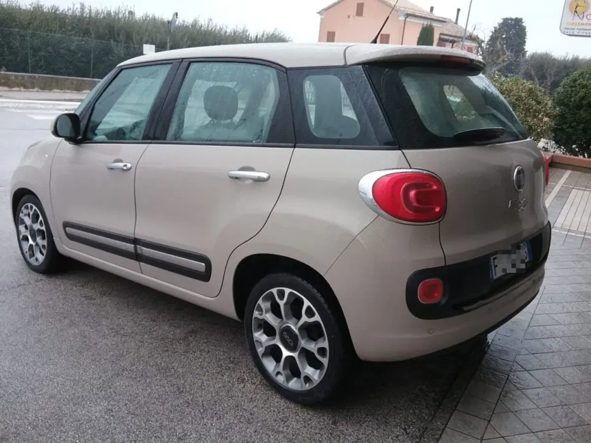 Fiat 500L usata a Macerata (3)
