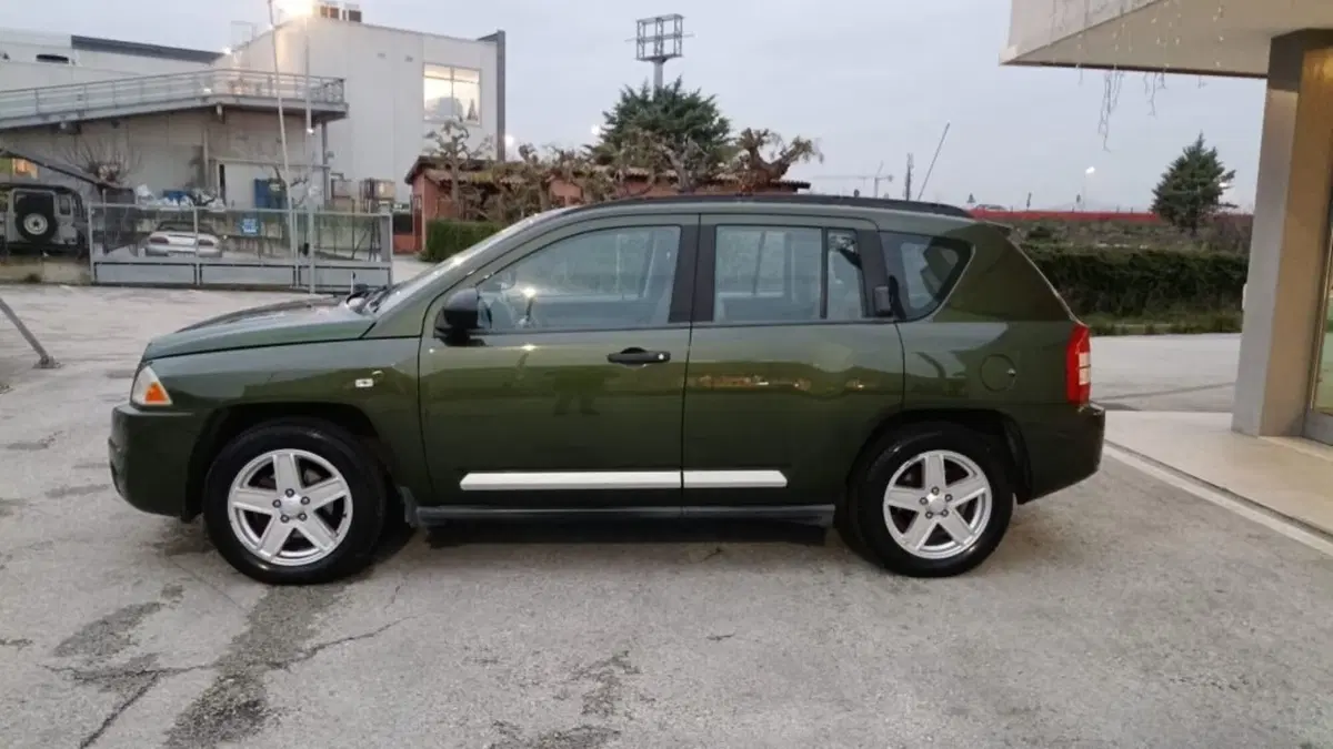 Jeep Compass usata a Macerata (6)