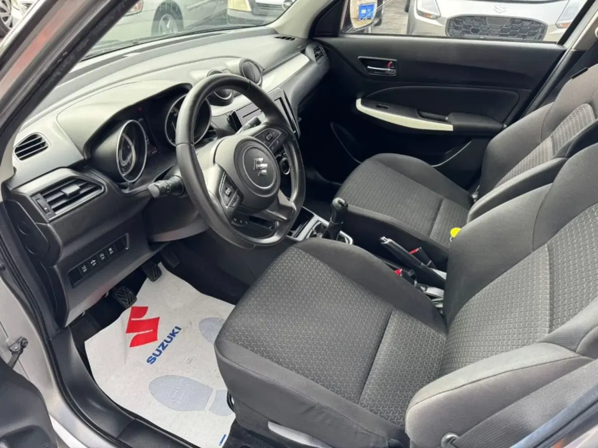 Suzuki Swift usata a Macerata (9)