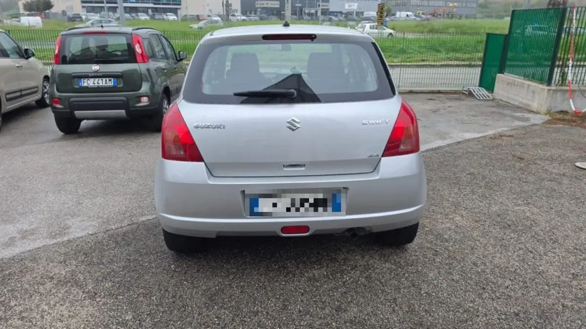 Suzuki Swift usata a Macerata (6)
