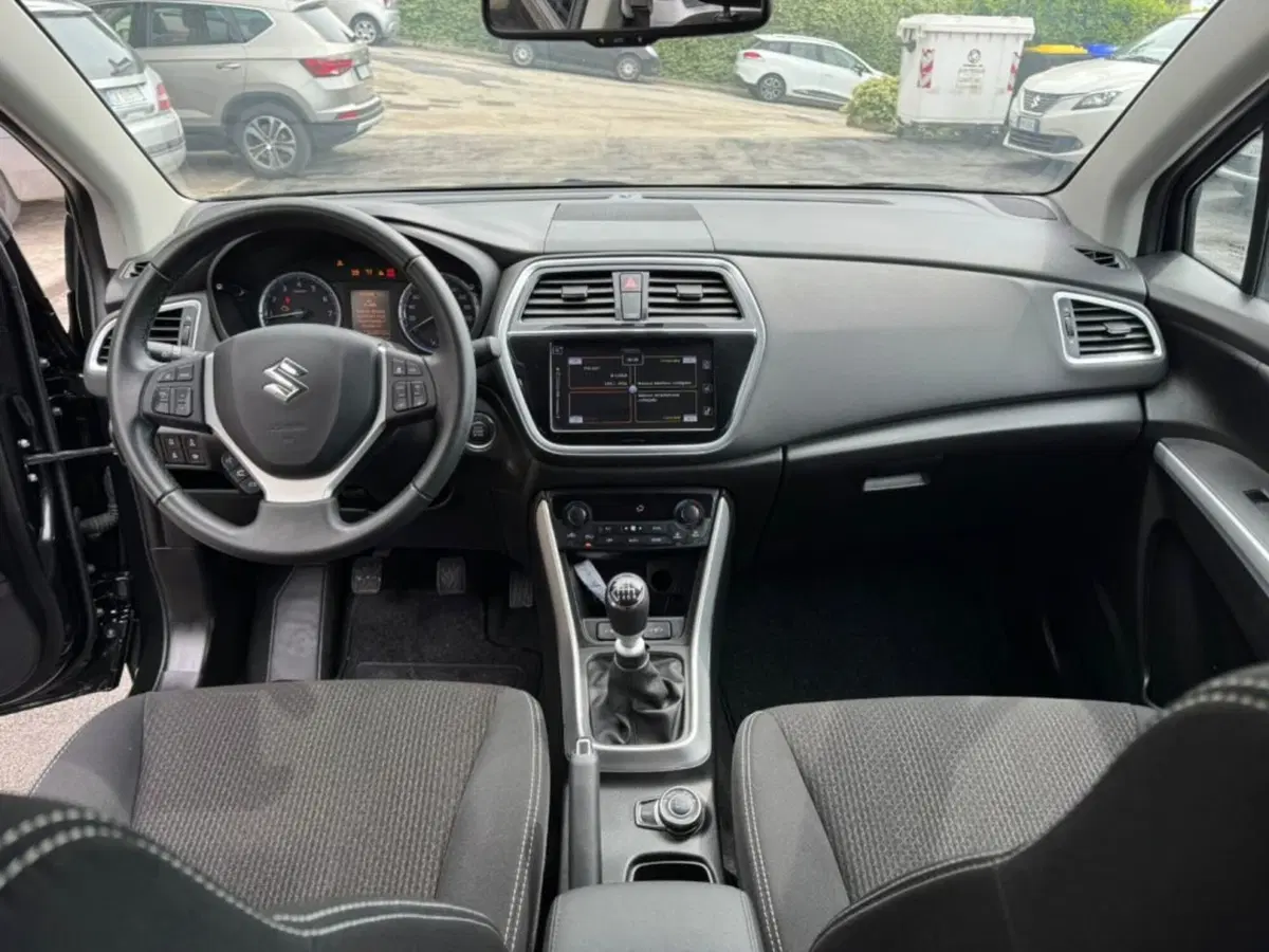 Suzuki S-Cross usata a Macerata (6)