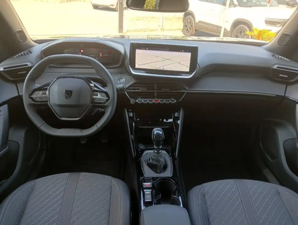 Peugeot 2008 nuova a Brescia (11)