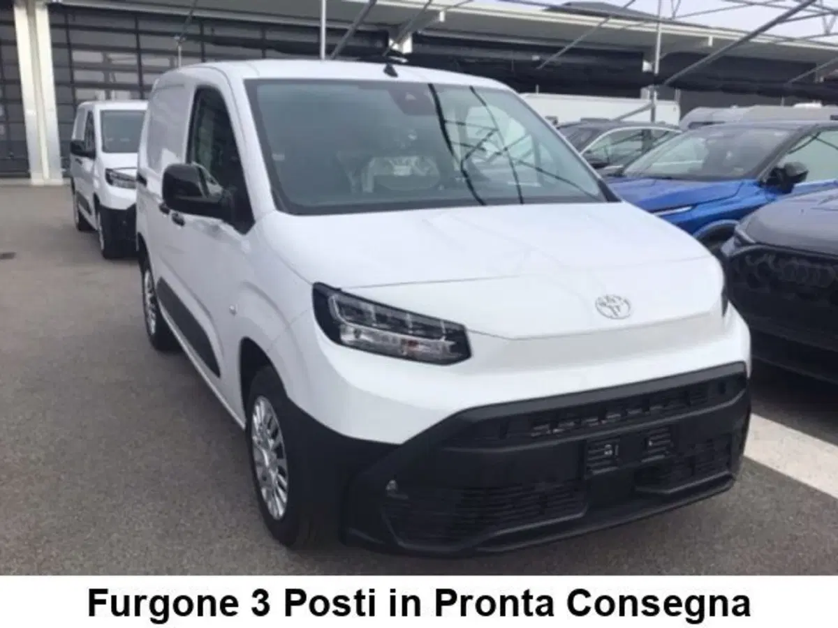 Toyota Proace City Furgone nuova a Brescia