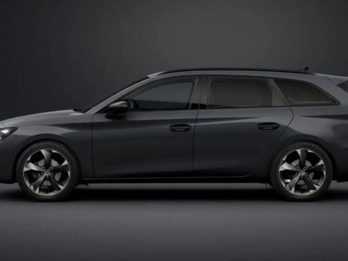 Cupra Leon Station Wagon nuova a Vicenza (2)