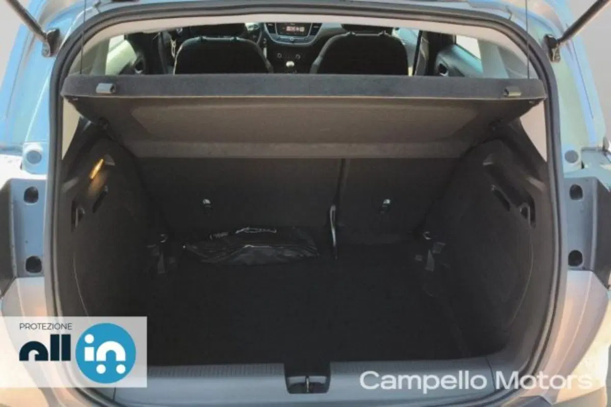 Opel Crossland usata a Venezia (18)