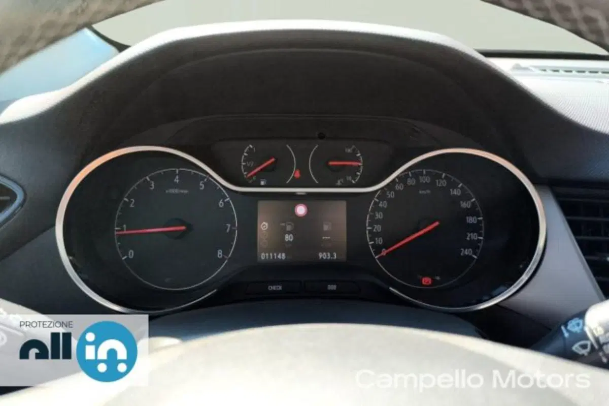 Opel Crossland usata a Venezia (9)