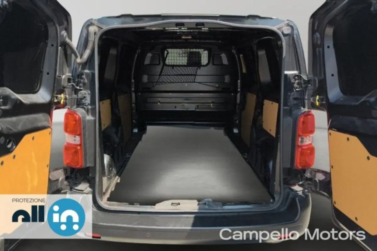 Toyota Proace usata a Venezia (18)