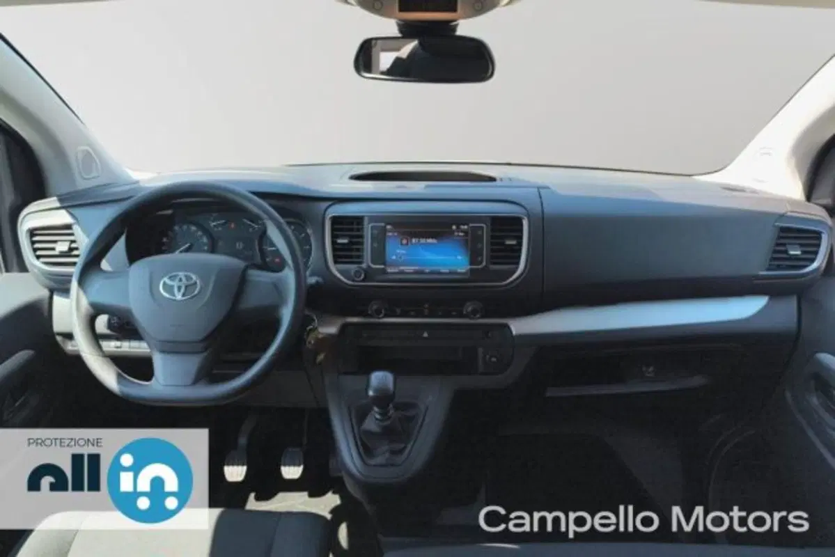 Toyota Proace Verso usata a Venezia (10)