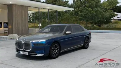 BMW Serie 7 740 xdrive MSport auto nuova a Corciano