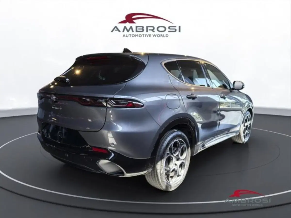 Alfa Romeo Tonale nuova a Perugia (3)