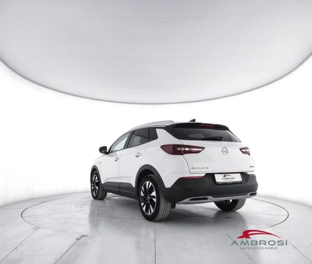 Opel Grandland X usata a Perugia (4)