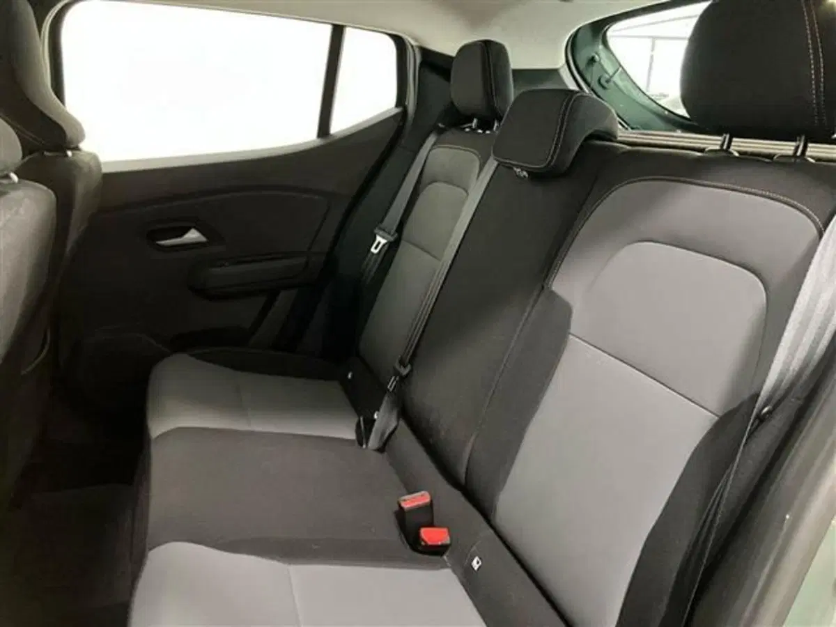 Dacia Sandero Stepway usata a Como (12)