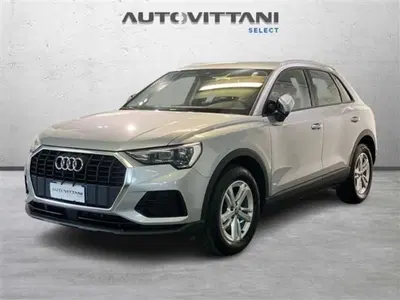 Audi Q3 35 TDI quattro S tronic Business Advanced del 2020 usata a Como