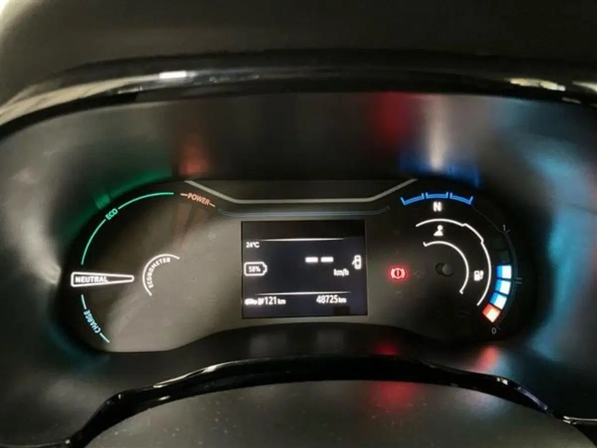 Dacia Spring usata a Como (13)
