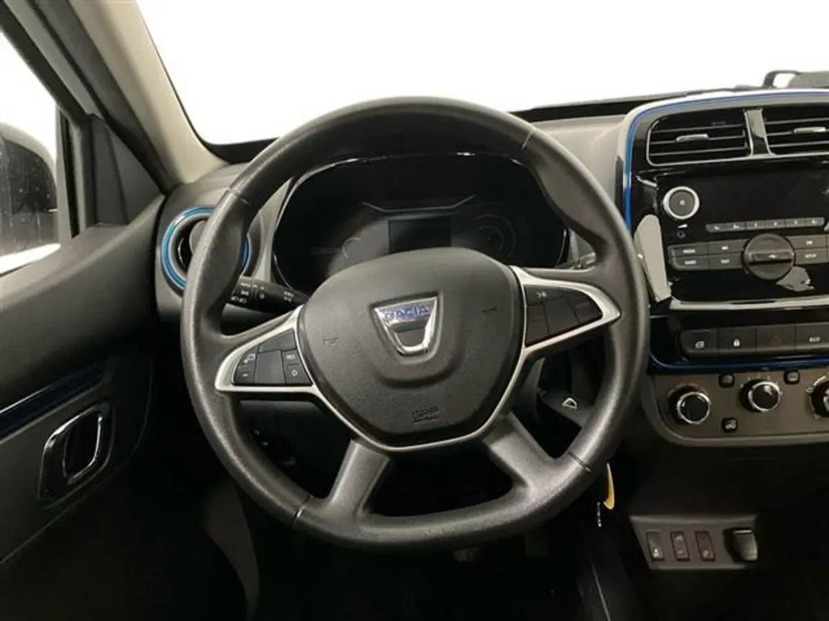 Dacia Spring usata a Como (17)