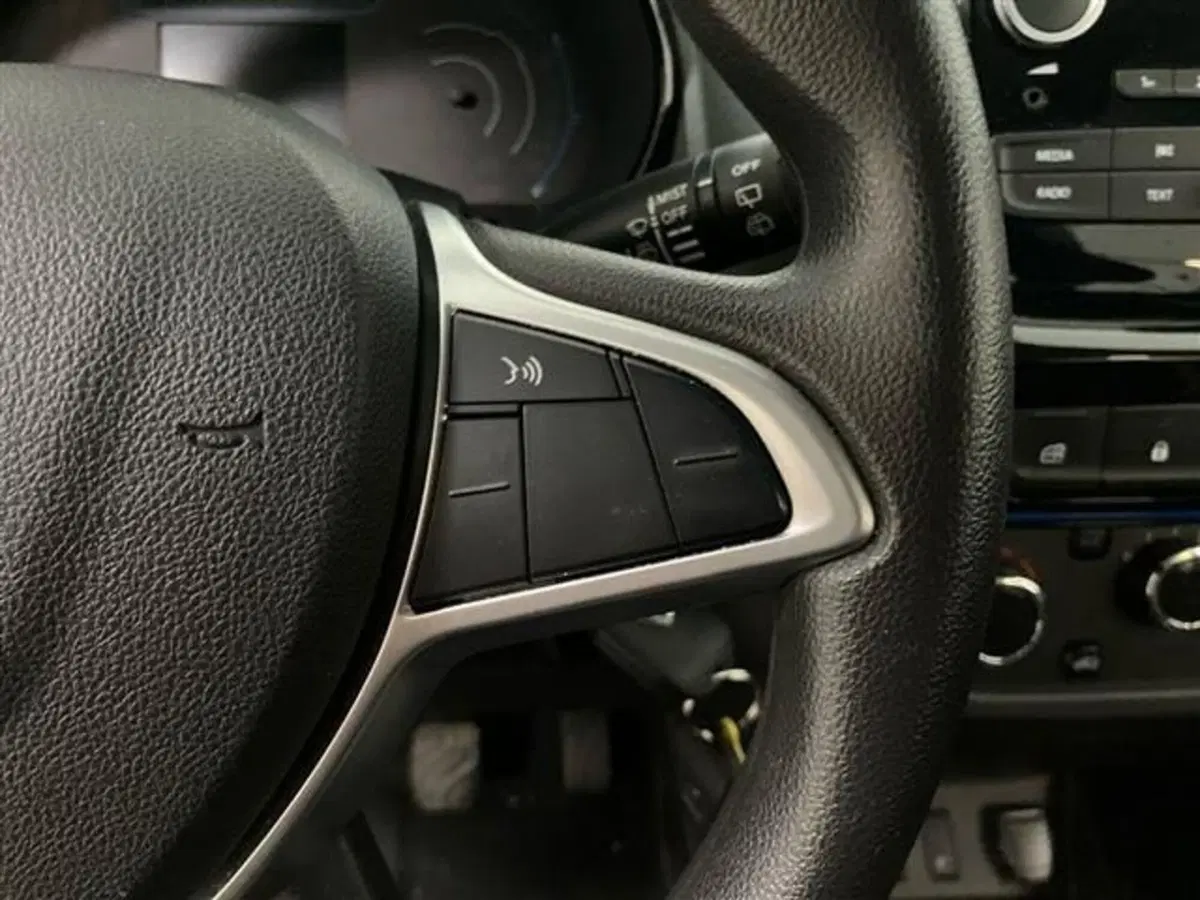 Dacia Spring usata a Como (18)
