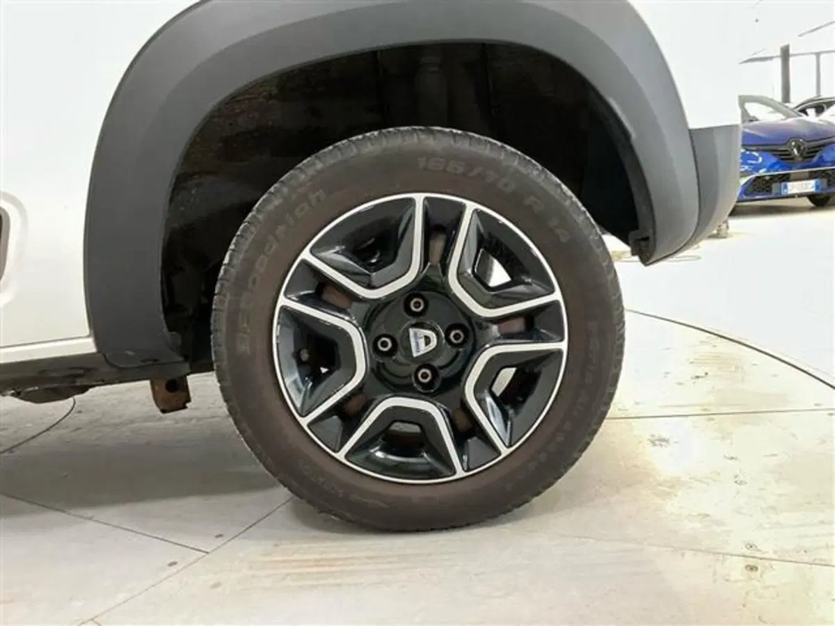 Dacia Spring usata a Como (5)