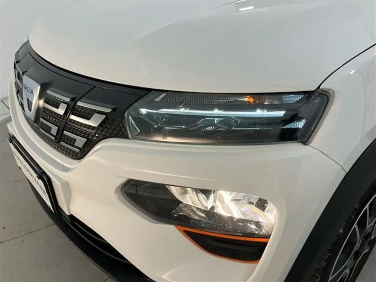 Dacia Spring usata a Como (7)