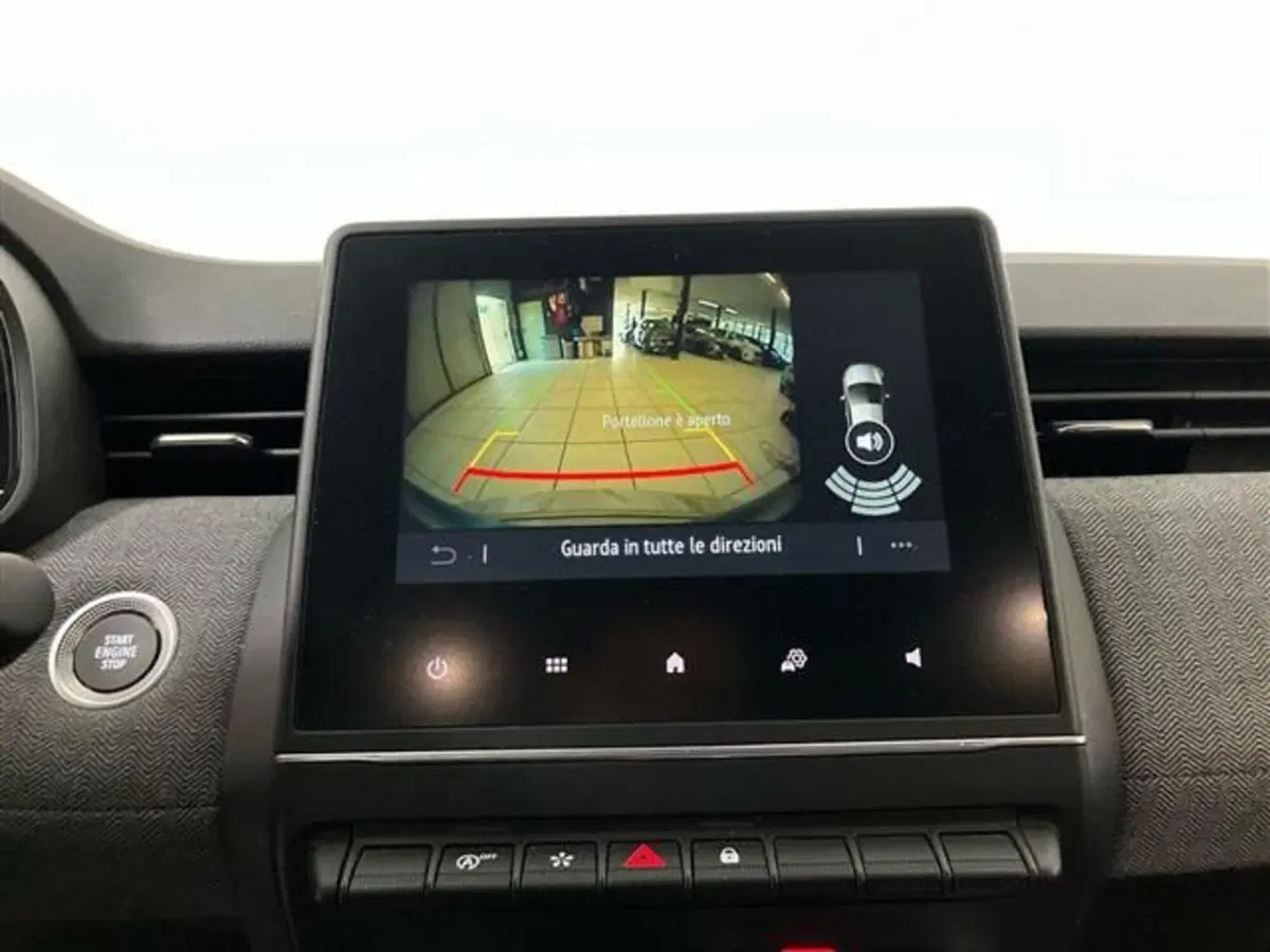 Renault Clio usata a Como (16)