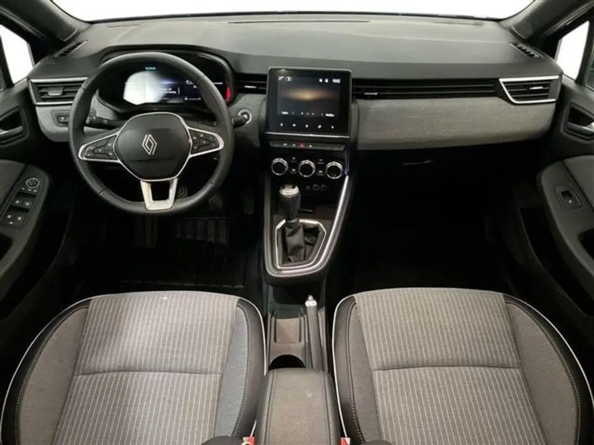 Renault Clio usata a Como (9)