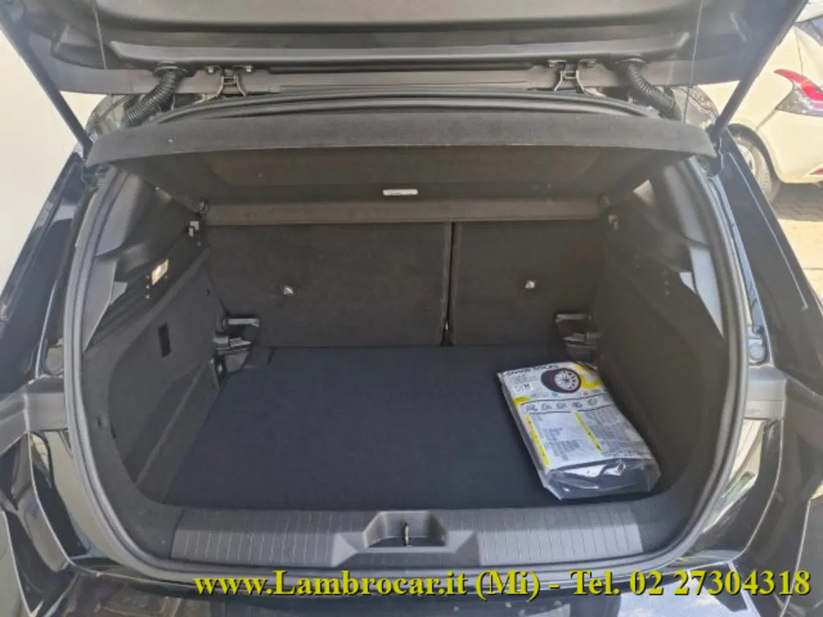 Opel Astra usata a Milano (12)