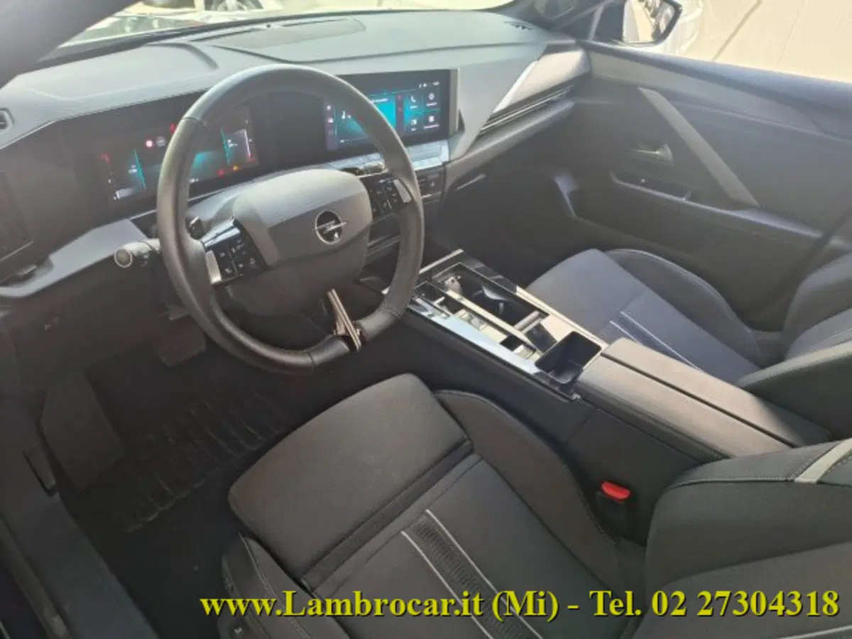 Opel Astra usata a Milano (3)