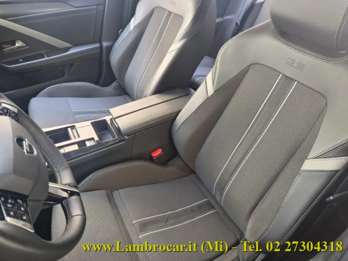 Opel Astra usata a Milano (4)