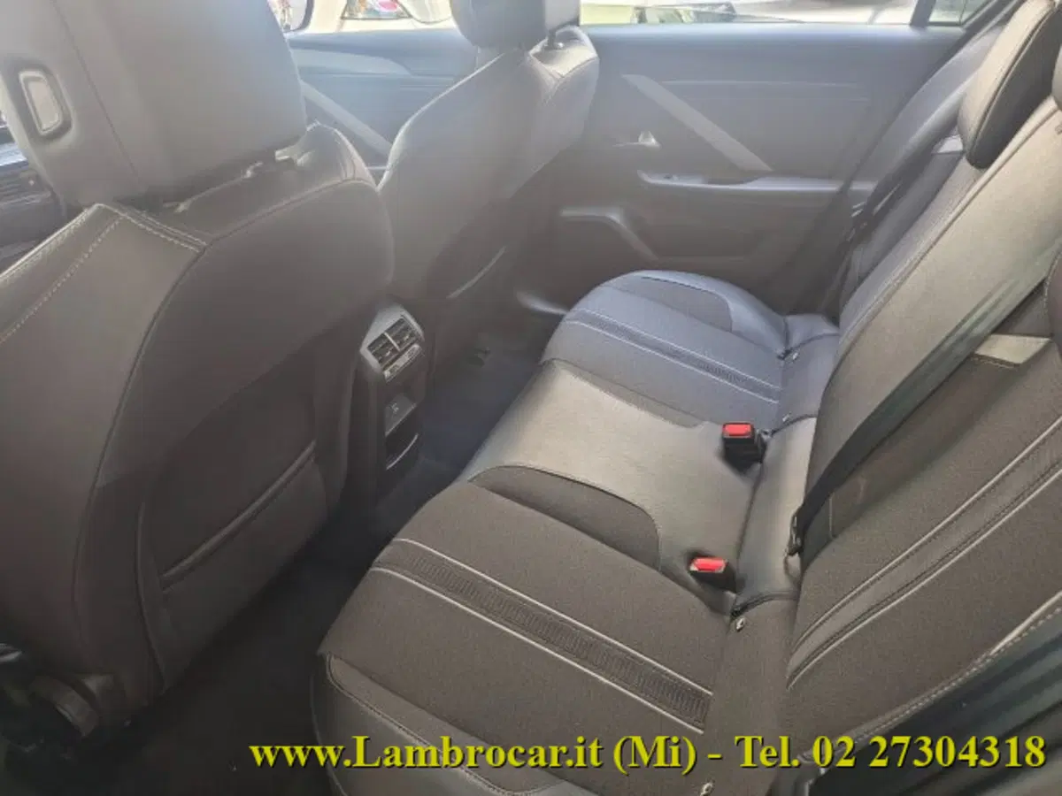 Opel Astra usata a Milano (5)