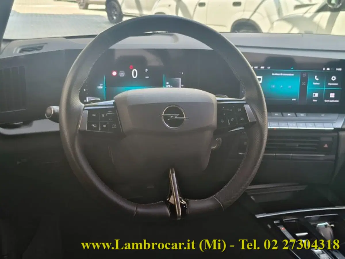 Opel Astra usata a Milano (6)