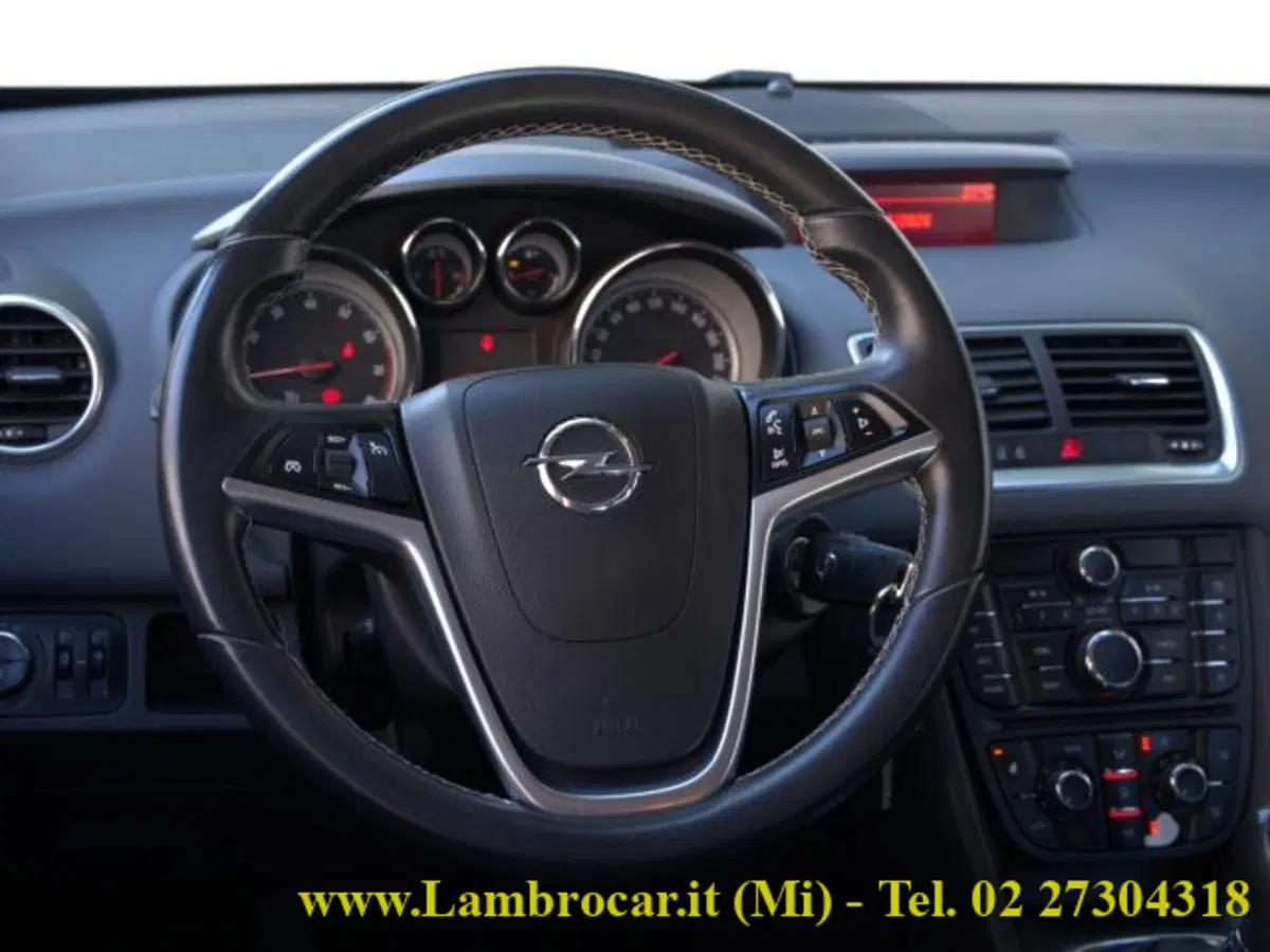 Opel Meriva usata a Milano (6)