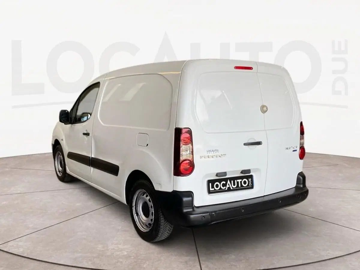 Peugeot Partner Furgone usata a Torino (4)