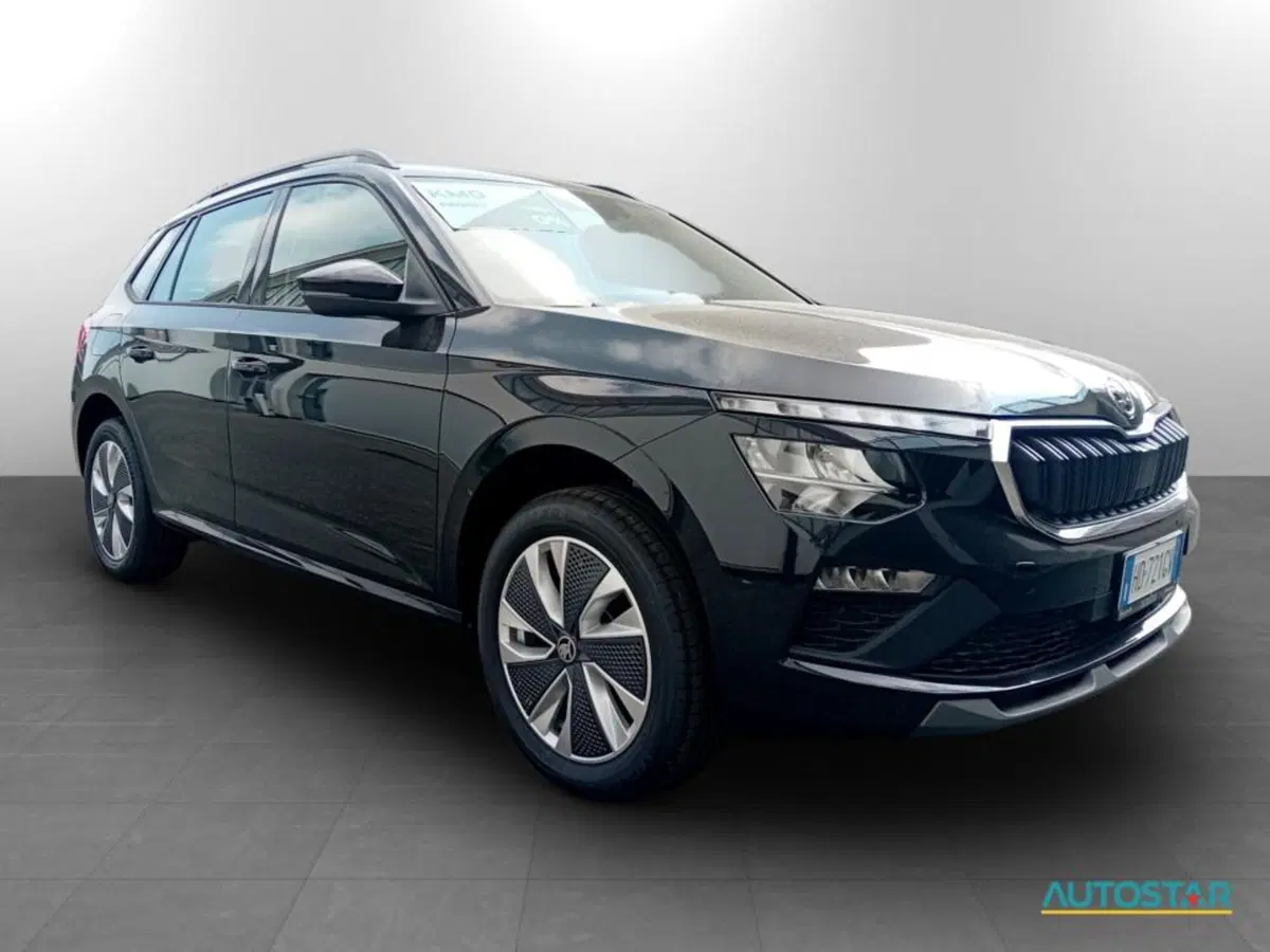 Skoda Kamiq nuova a Piacenza (3)