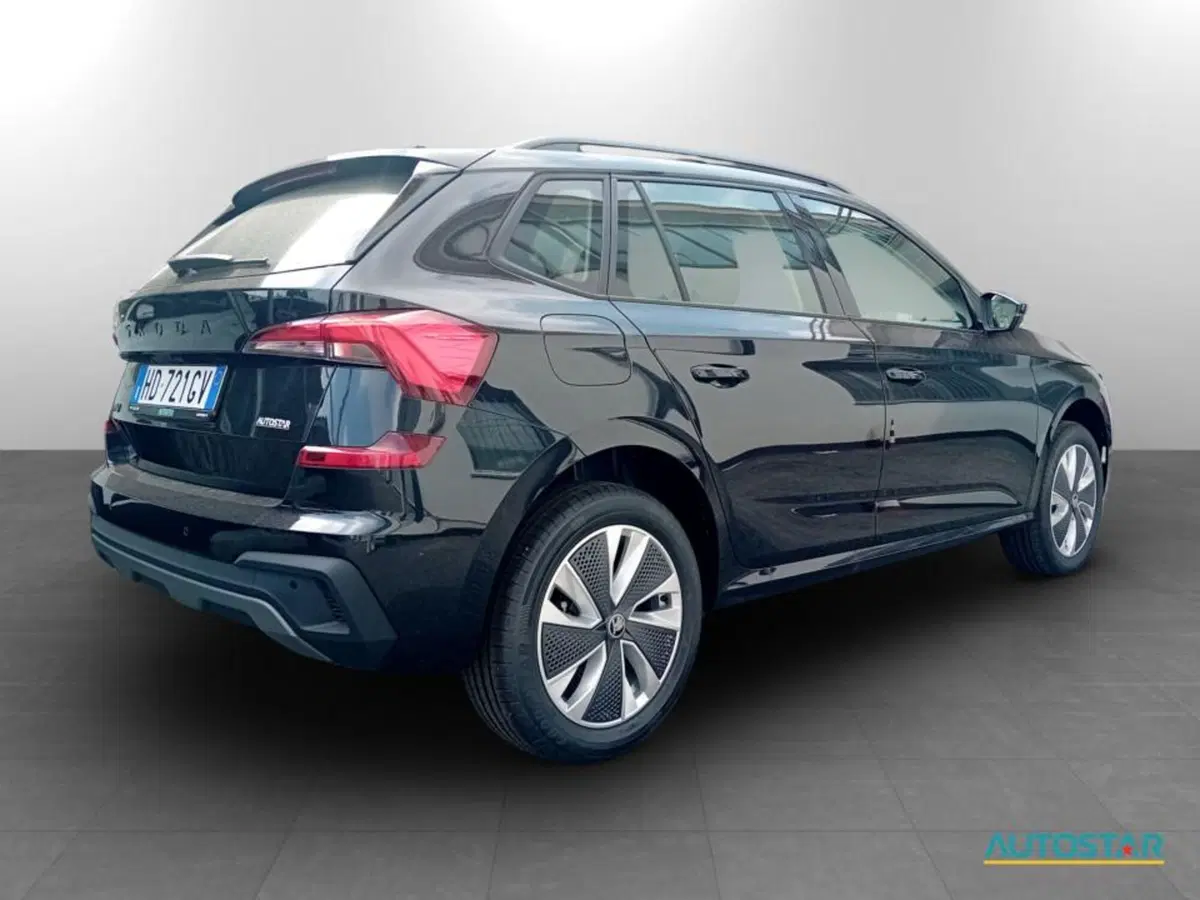 Skoda Kamiq nuova a Piacenza (5)