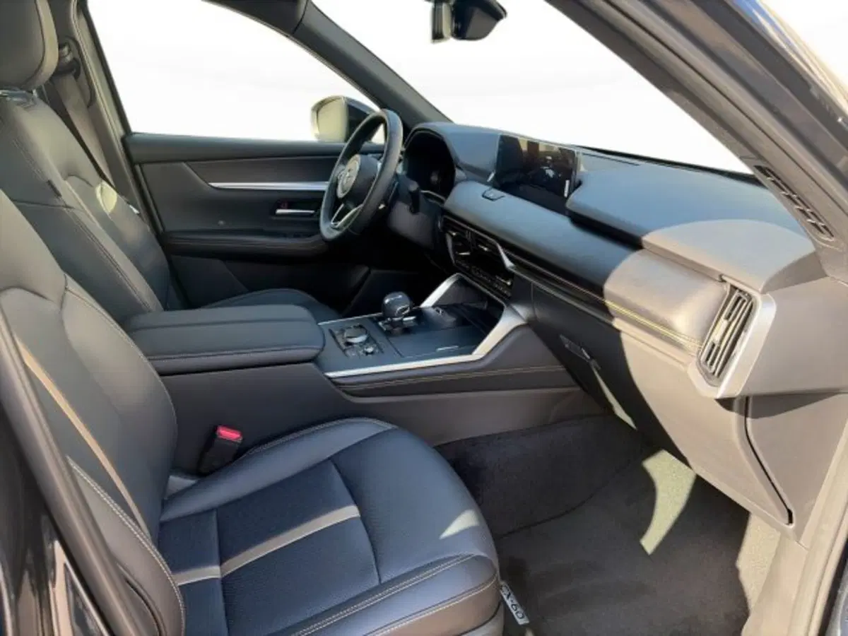 Mazda CX-60 nuova a Modena (8)