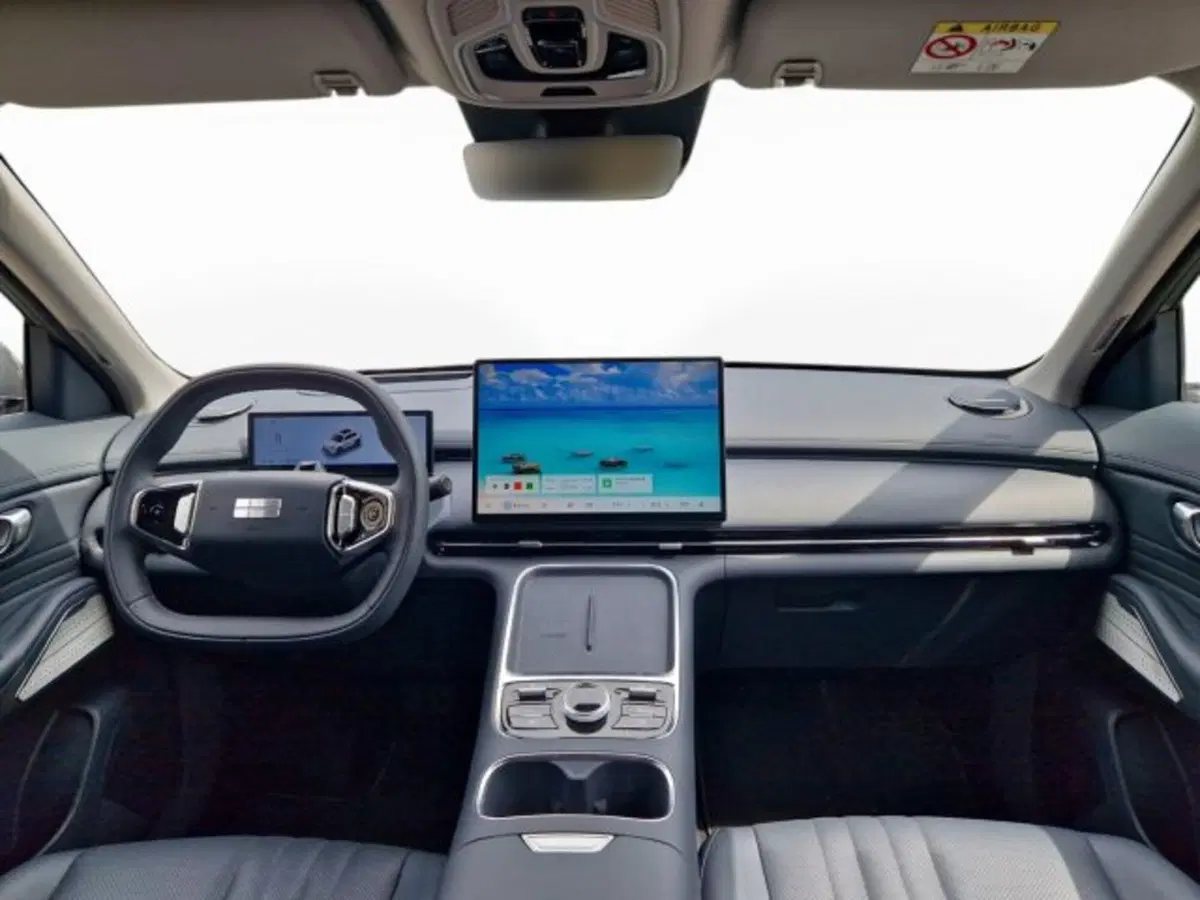 Geely Starray usata a Modena (10)