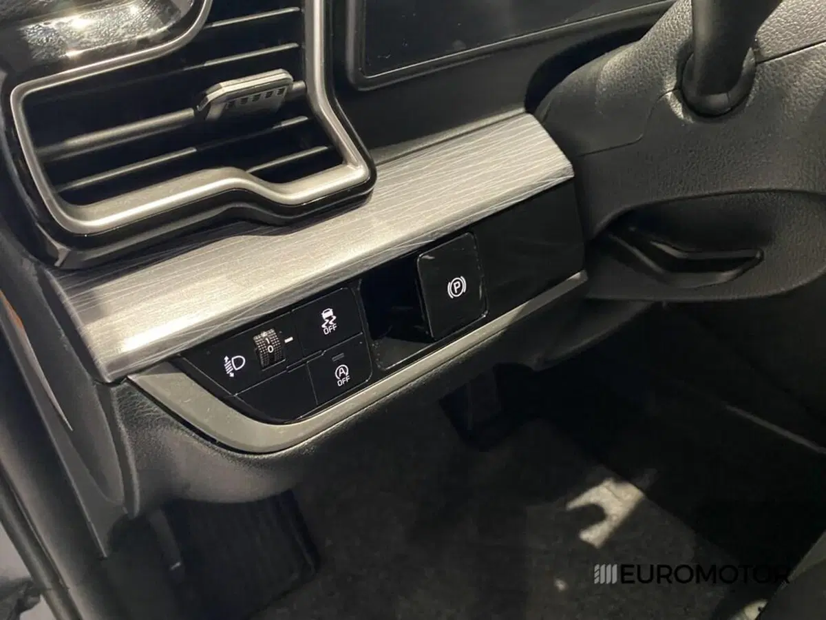 Kia Sportage usata a Bari (12)