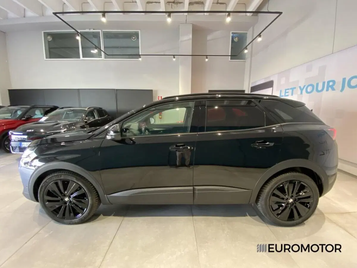 Peugeot 3008 usata a Bari (13)