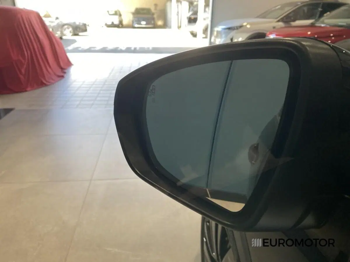Peugeot 3008 usata a Bari (14)