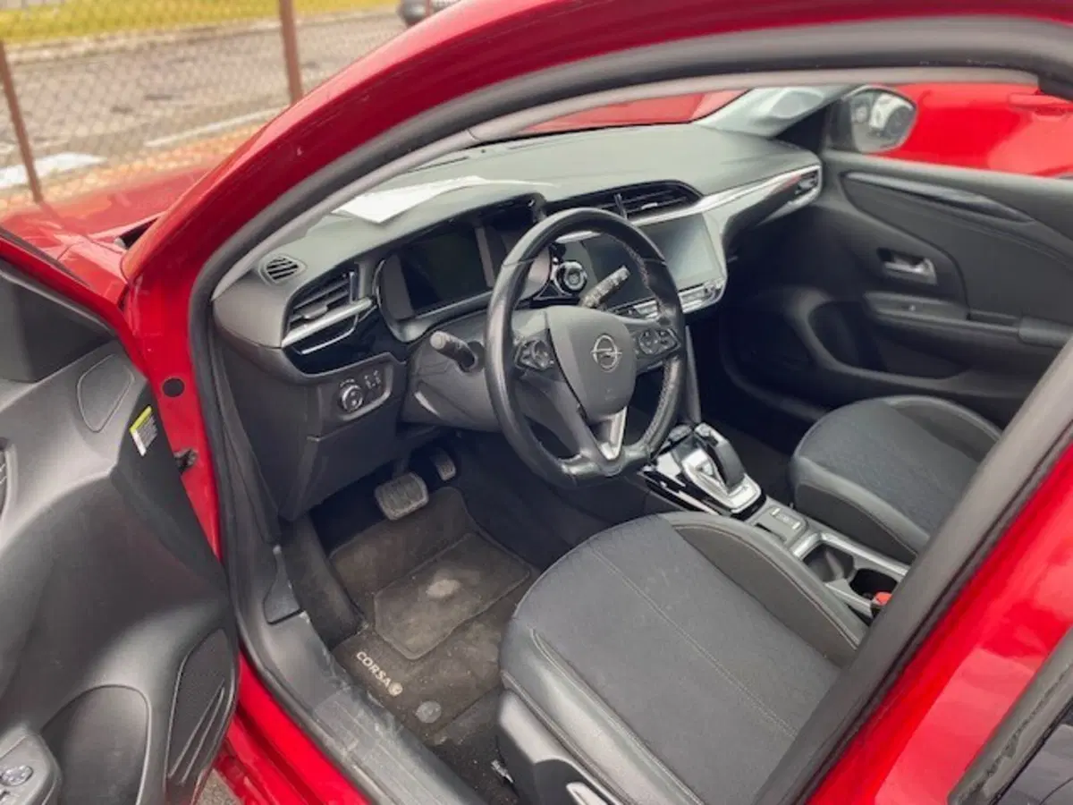 Opel Corsa-e usata a Catania (14)