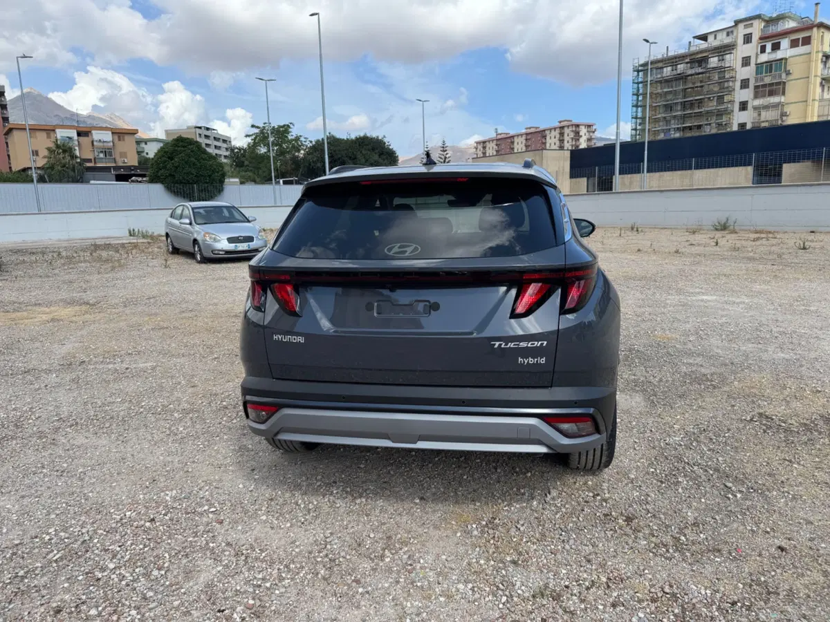 Hyundai Tucson nuova a Palermo (3)