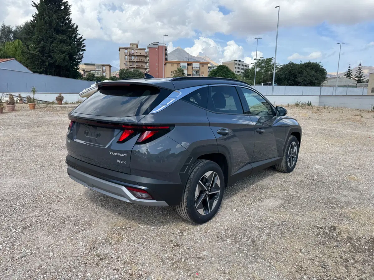 Hyundai Tucson nuova a Palermo (4)