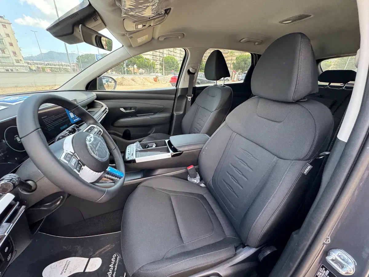 Hyundai Tucson nuova a Palermo (5)