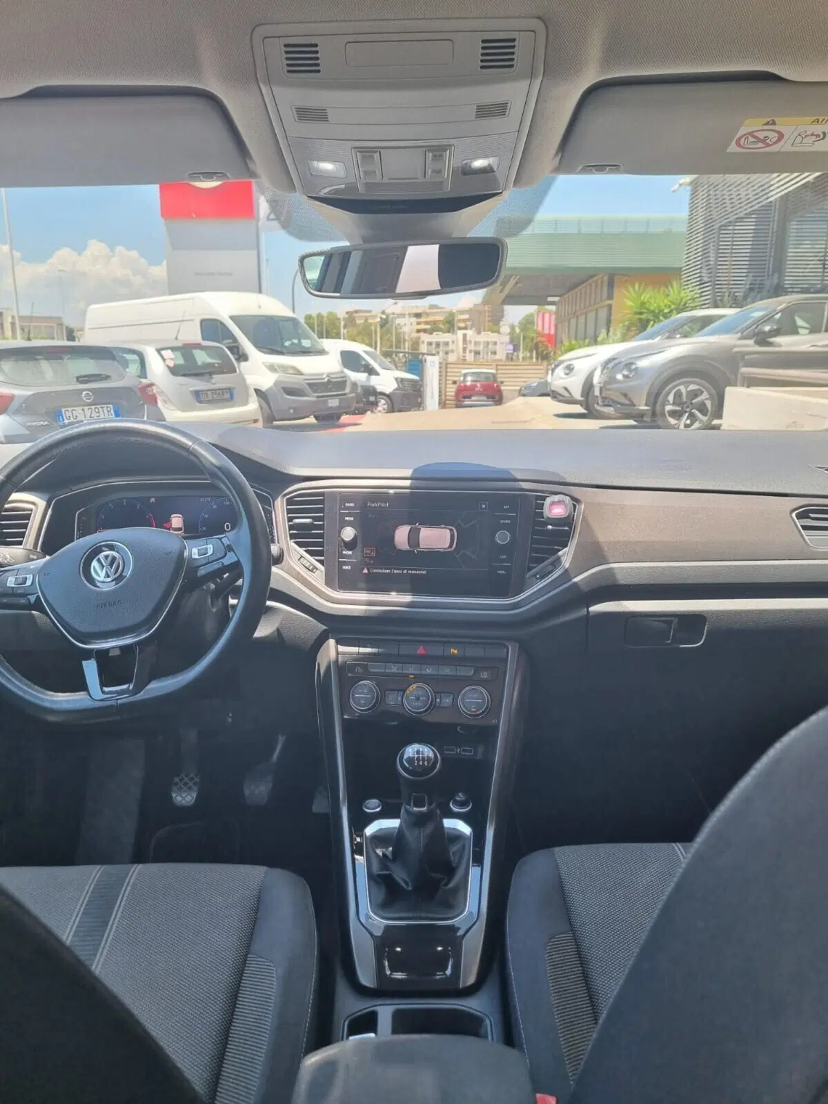 Volkswagen T-Roc usata a Cagliari (3)