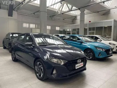 Hyundai i20 1.2 mpi Connectline mt del 2021 usata a Milano
