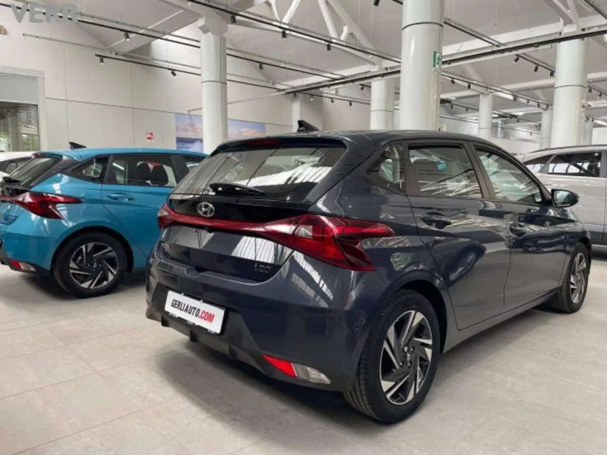 Hyundai i20 usata a Milano (5)
