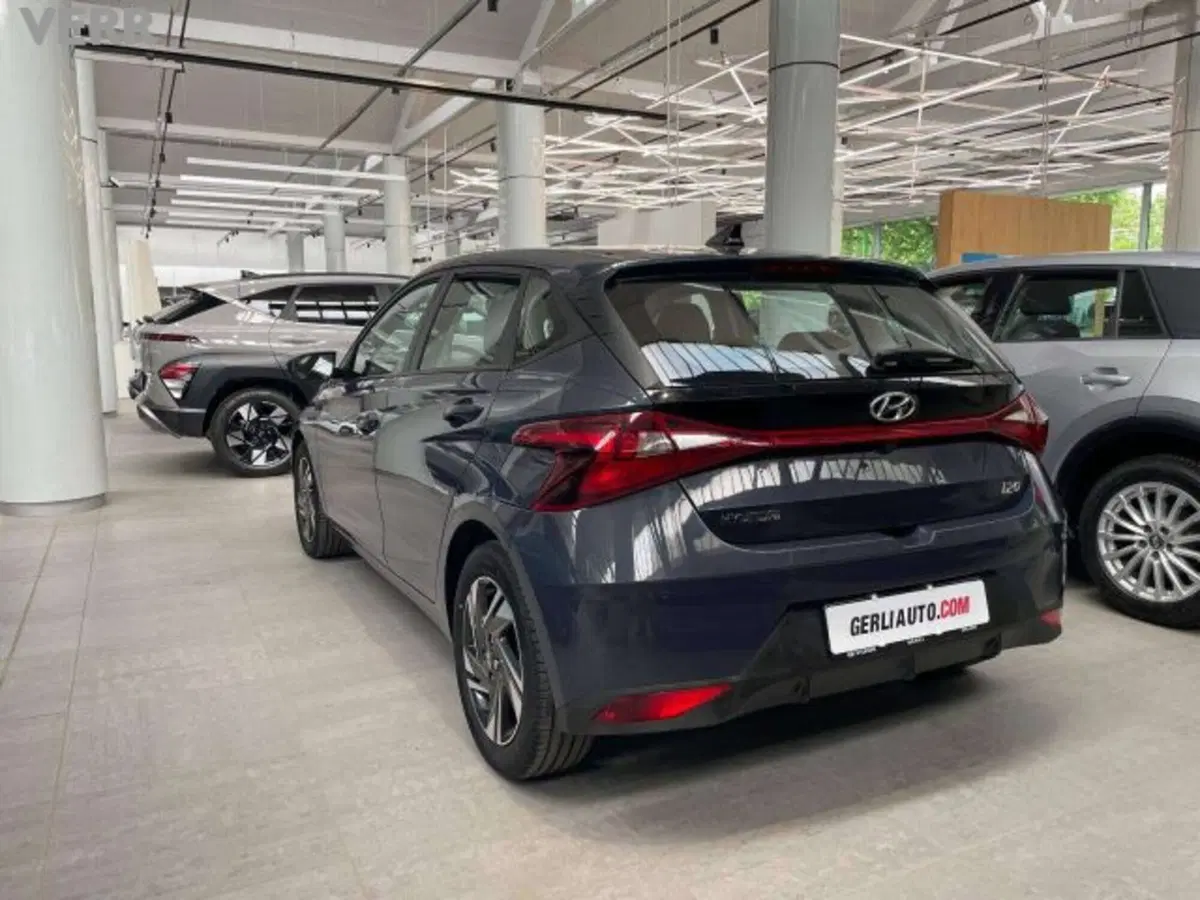 Hyundai i20 usata a Milano (6)