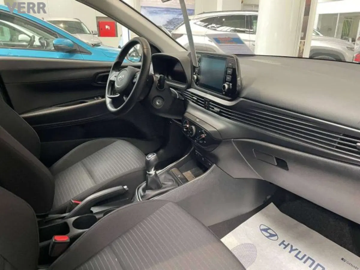 Hyundai i20 usata a Milano (8)